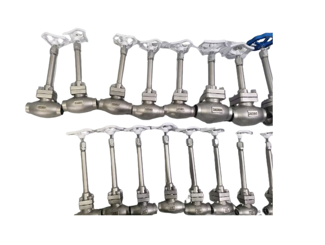 PN50 PN40 Cryogenic Globe Valve Stop Valve -196~+80 °C Untuk LNG LOX LIN LAR LCO2