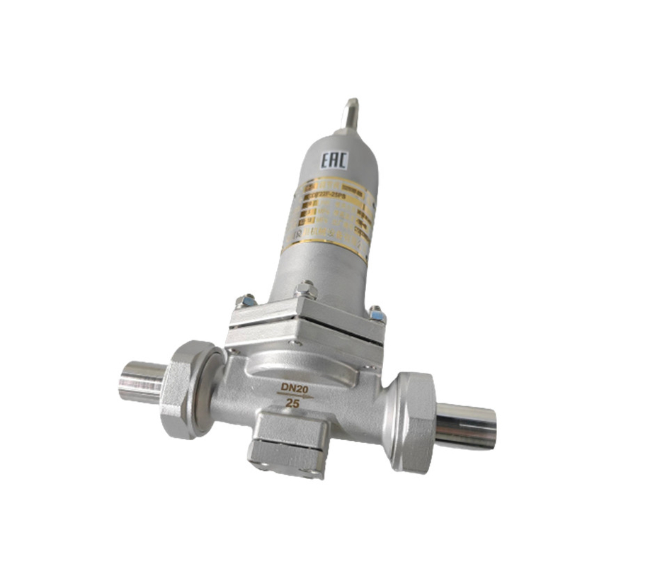 PN25 Cryogenic Control Valve Pressure Regulator Aliran besar -196 ~ + 80 °C Untuk LNG LOX LIN